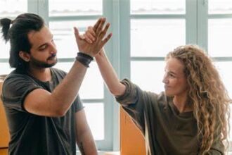 how to keep wife happy