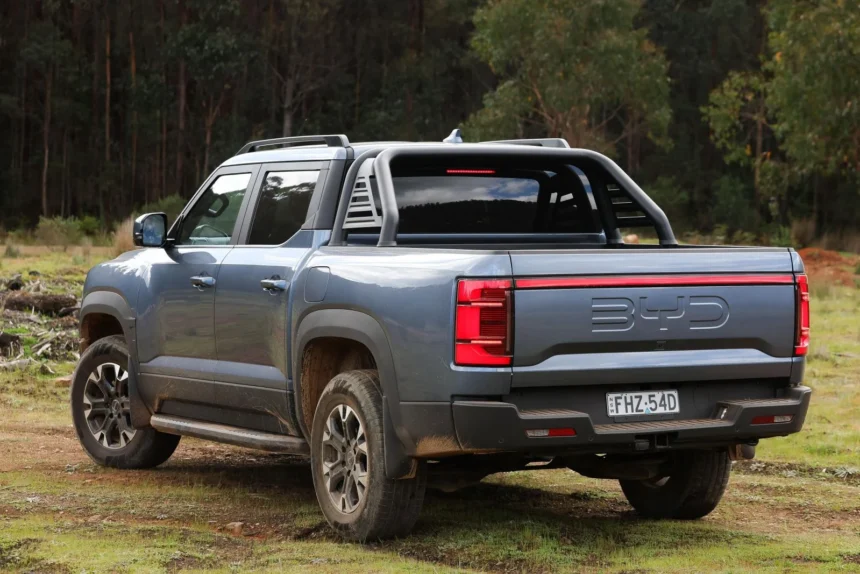 Electric and Hybrid Cars in Pakistan – Complete Guide (2026) 17 Electric and Hybrid Cars in Pakistan – Complete Guide (2026)