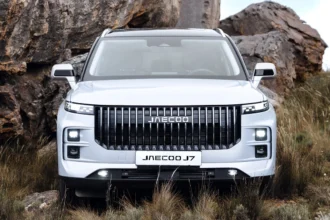 jaeco j7 vs jaeco j5 in pakistan