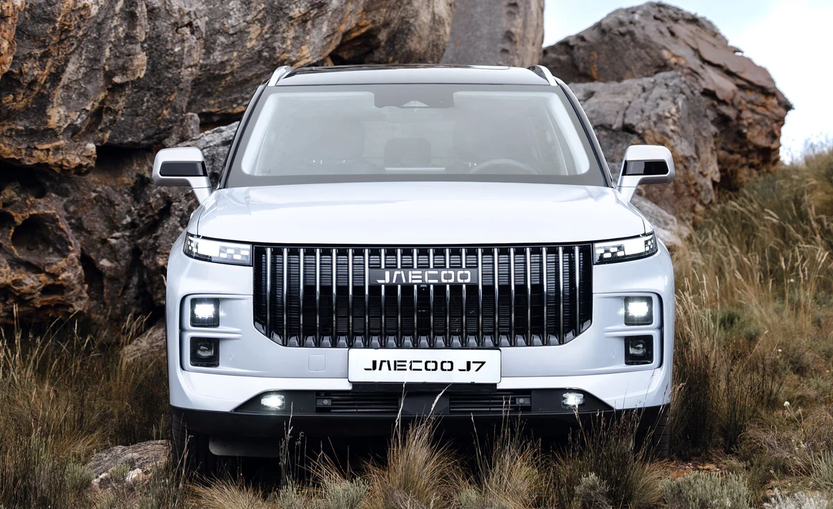 jaeco j7 vs jaeco j5 in pakistan