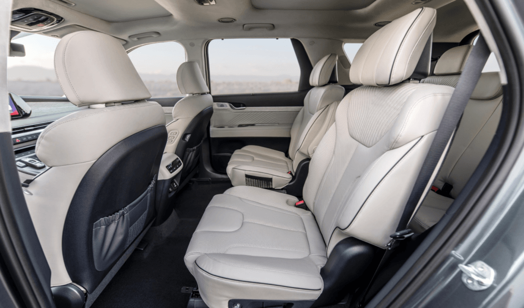 Hyundai Palisade Launch in Pakistan – Specs, Price, Features 18 2025 Hyundai Palisade Interior 1024x603 1
